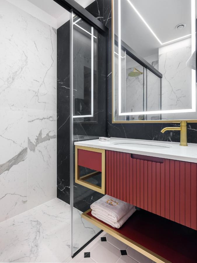 Golden Queen Deluxe Jacuzzi Apartments - Old Town Krakow Exterior photo